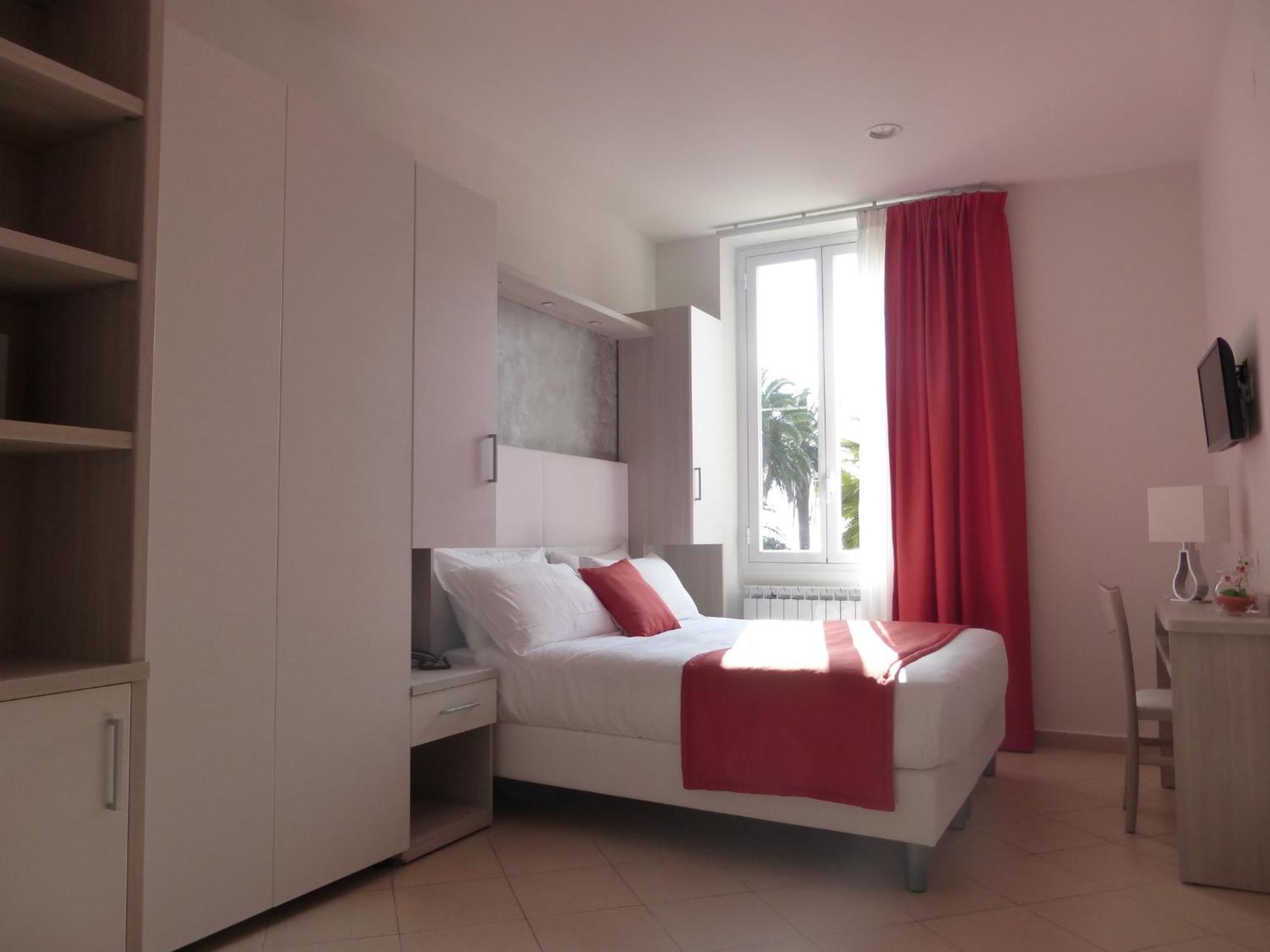 ואראצה Hotel Lido מראה חיצוני תמונה