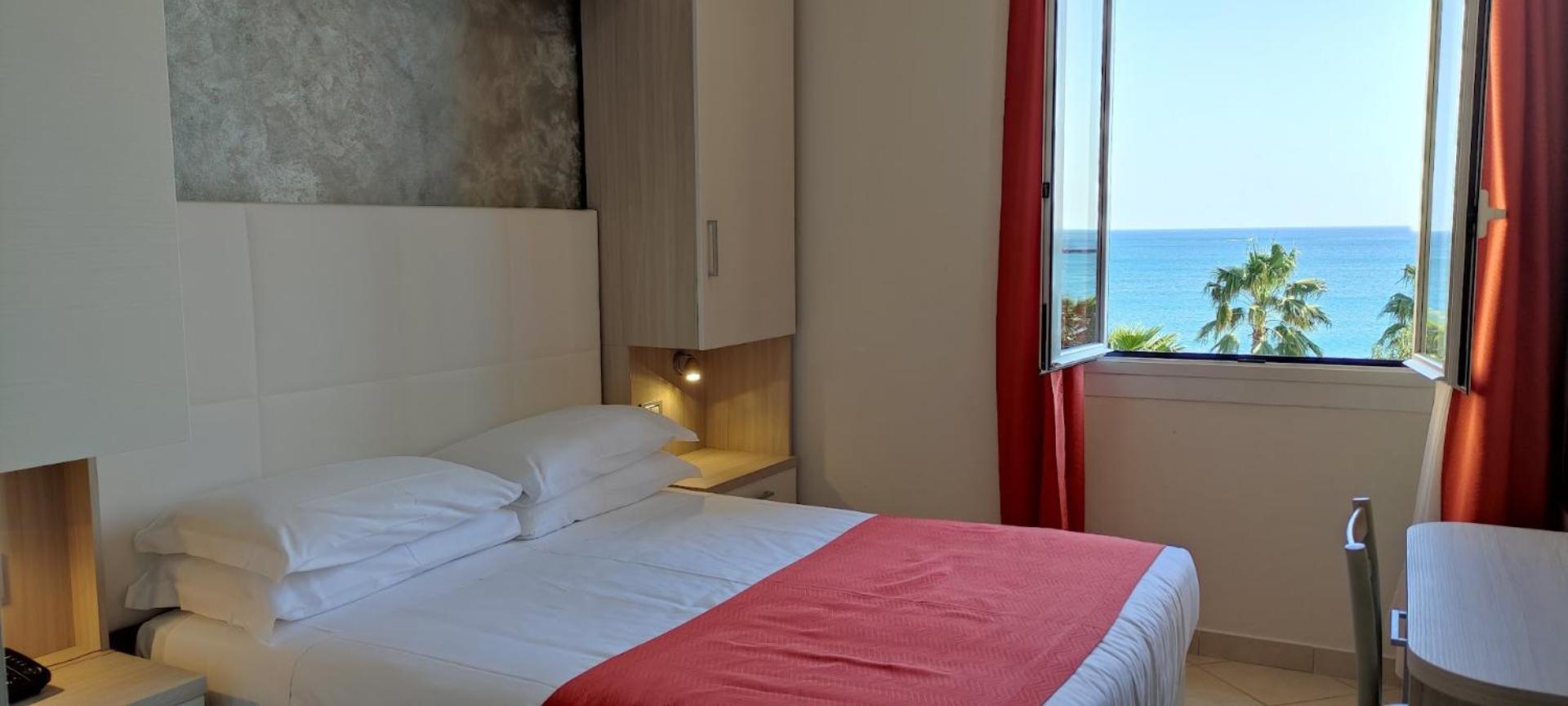 ואראצה Hotel Lido מראה חיצוני תמונה