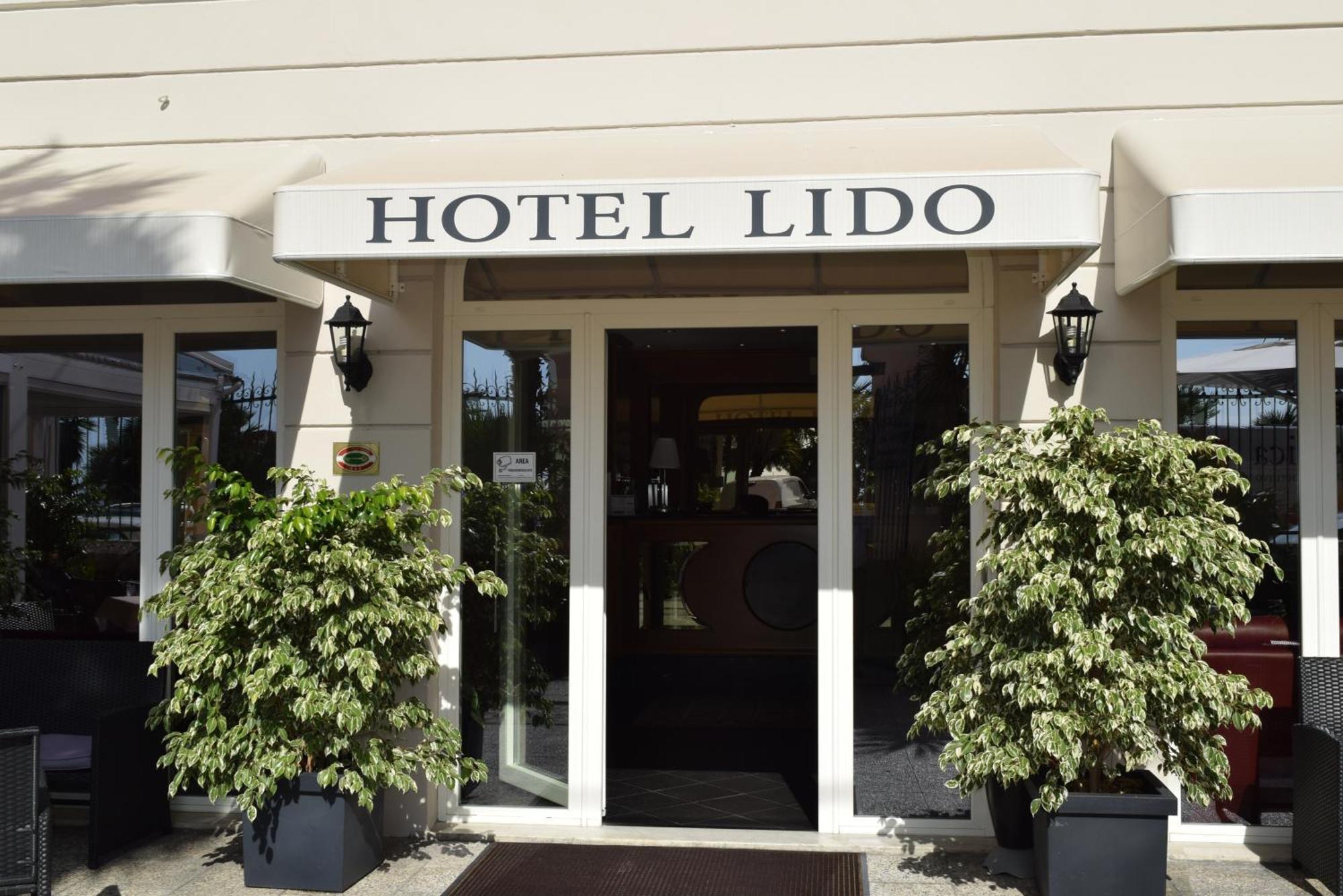 ואראצה Hotel Lido מראה חיצוני תמונה